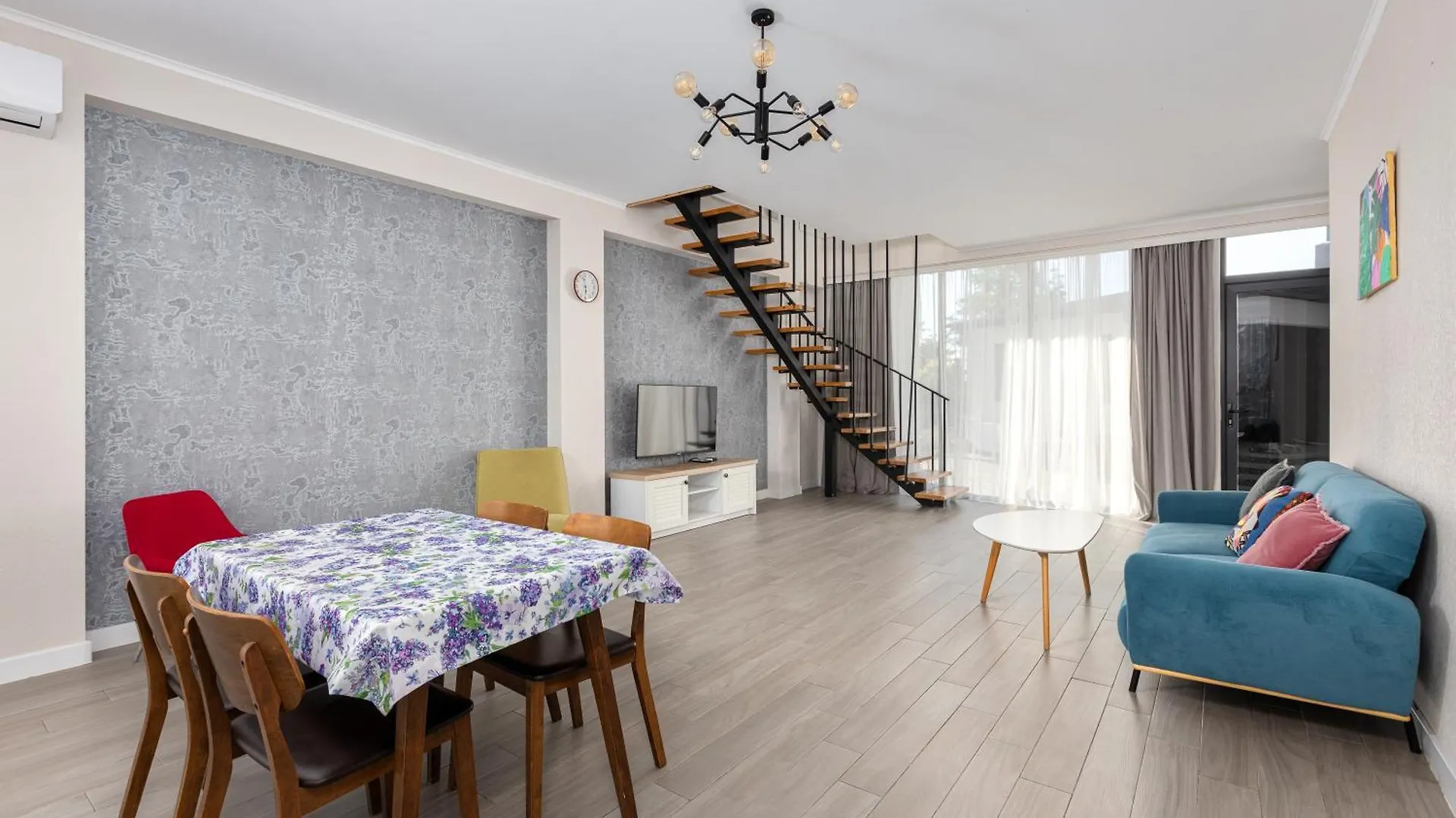 Ferienhaus Gantiadi Holiday House Batumi